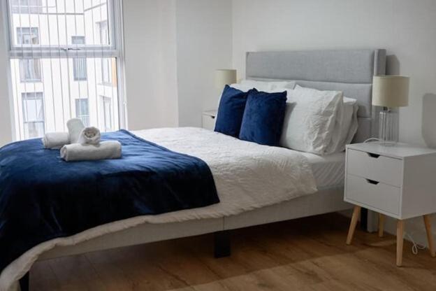 Modern Central Apartment - City Centre - Fast Wifi - Near Utilitia Arena & Icc Birmingham Exteriör bild